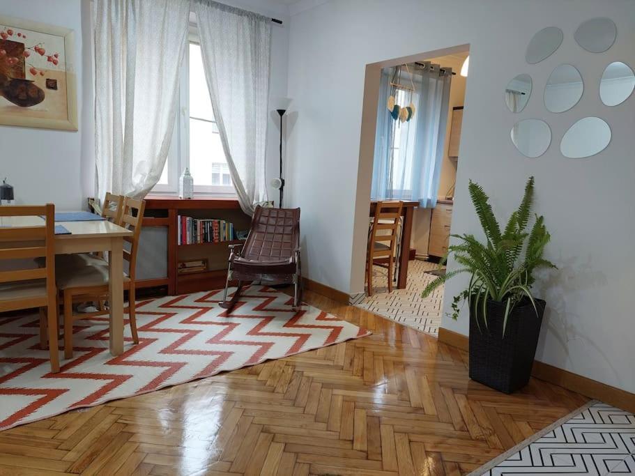 Domin Domin Apartment เชสโตฮอวา ภายนอก รูปภาพ
